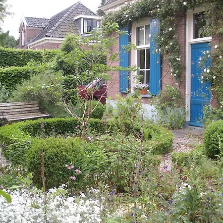 Bed & Breakfast De Blauwe Luiken